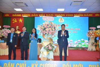 Chiều 21/11, Công đoàn Công ty Nhôm Đắk Nông-TKV(DNA) tổ chức Đại hội lần thứ II, nhiệm kỳ 2025-2030